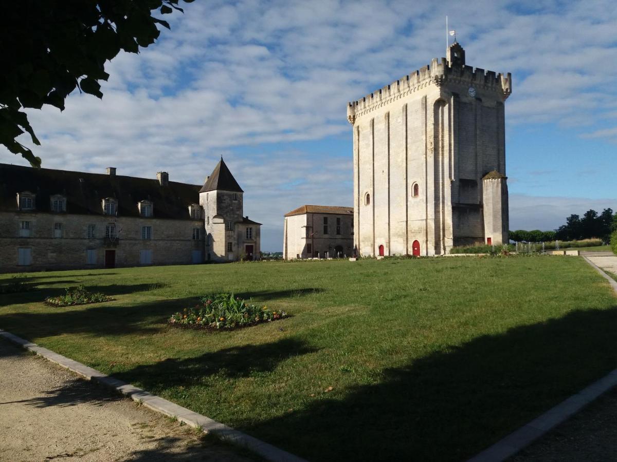 Le Clos Des Passiflores Pons Zewnętrze zdjęcie