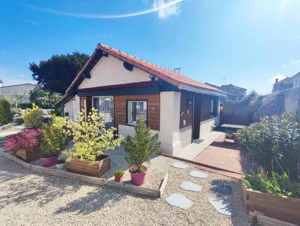 Le Clos Des Passiflores Pons Zewnętrze zdjęcie